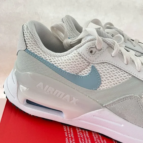 Nike Air Max White and Light Blue Athletic Shoes - Picture 7 of 12